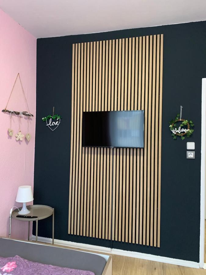 Just - Fuer Bis Zu 12 Personen Apartment Berlin